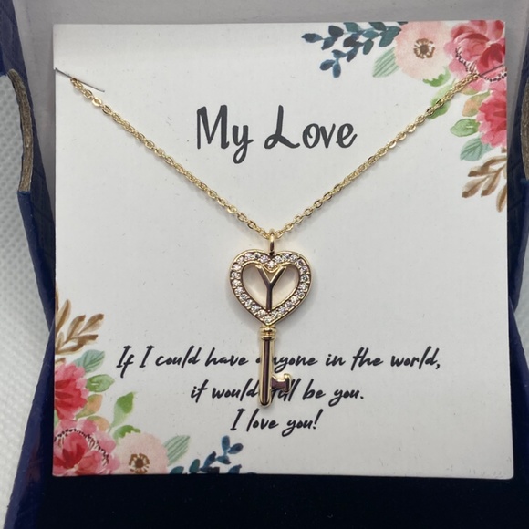 Beautiful Gold Key Pendant - Picture 2 of 4